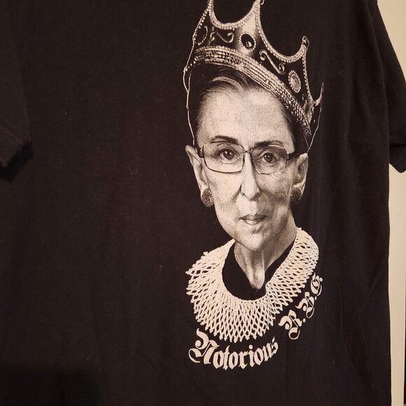 Notorious RBG Icon T-shirt - Large, Funny Progressive Ruth Bader Ginsburg - Picture 5 of 5